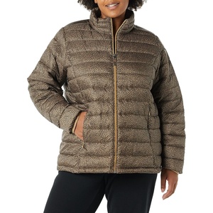 Amazon Essentials Women’s Lightweight Long-Sleeve Water-Resistant Packable Puffer Jacket (Available in Plus Size)(Camel Cheetah)