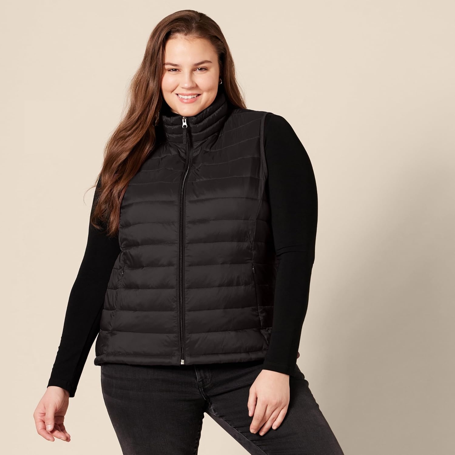 image:imageAmazon Essentials Womens Lightweight WaterResistant Packable Puffer VestBlack