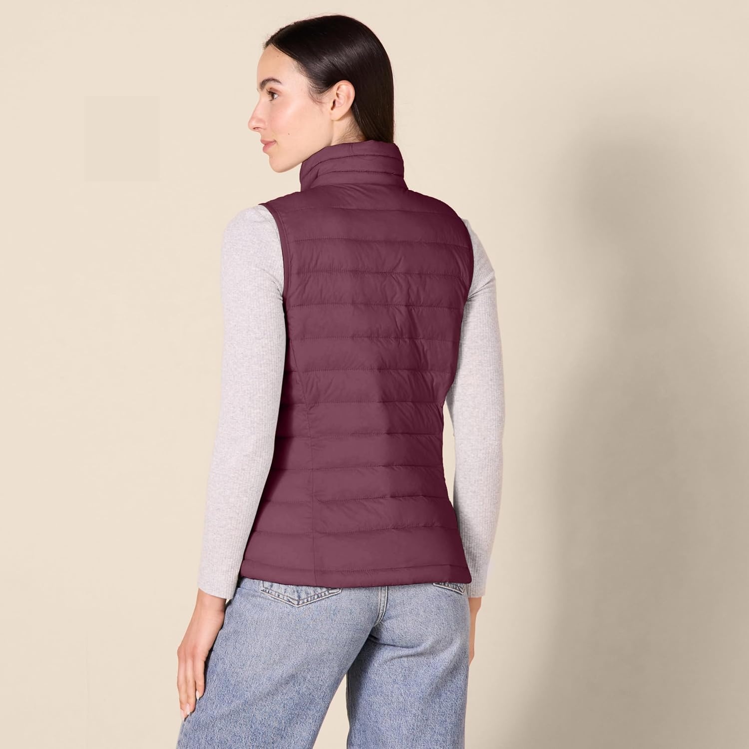 image:imageAmazon Essentials Womens Lightweight WaterResistant Packable Puffer VestBurgundy