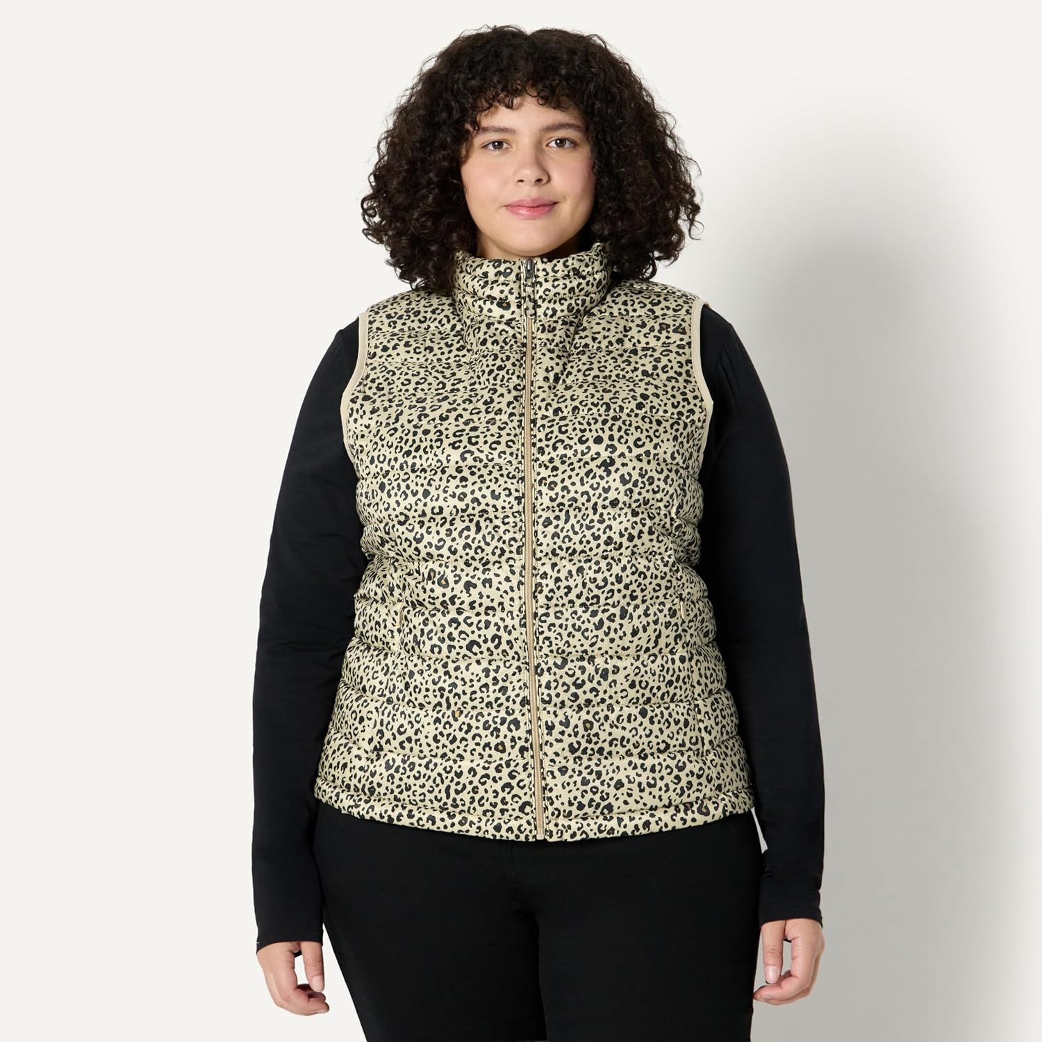 image:imageAmazon Essentials Womens Lightweight WaterResistant Packable Puffer VestLight Camel Leopard Print