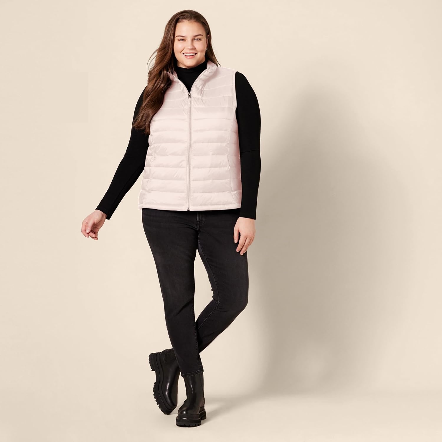 image:imageAmazon Essentials Womens Lightweight WaterResistant Packable Puffer VestLight Pink