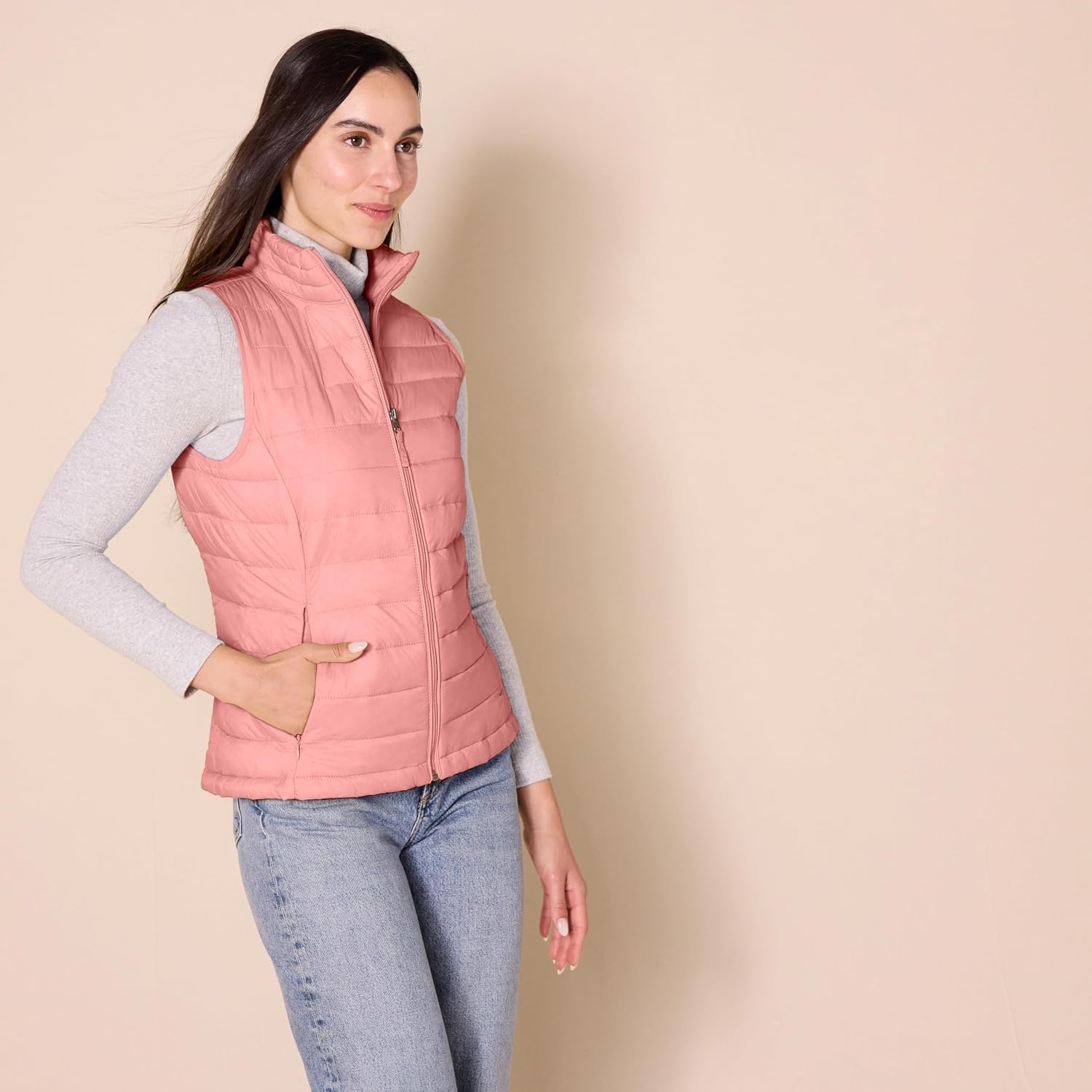 image:imageAmazon Essentials Womens Lightweight WaterResistant Packable Puffer VestPink