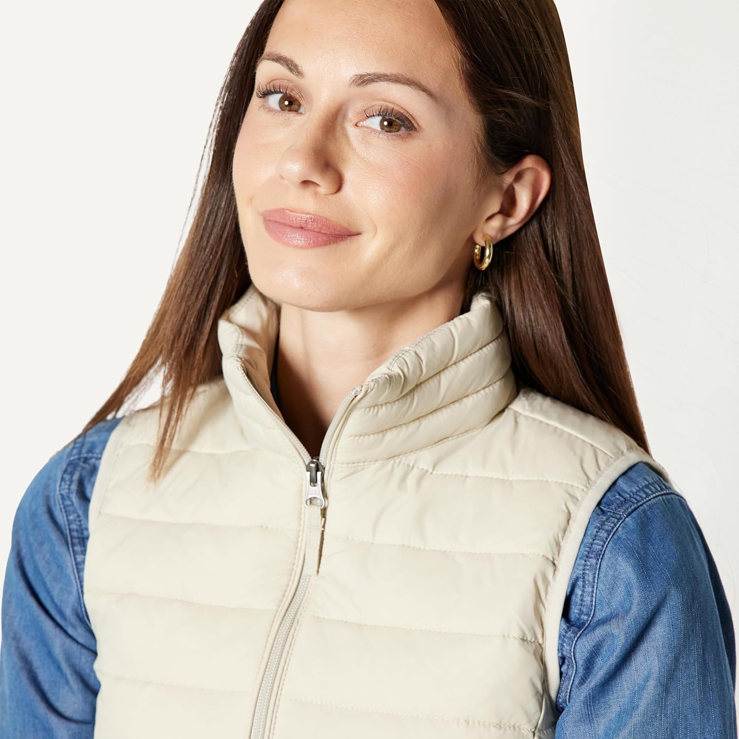 image:imageAmazon Essentials Womens Lightweight WaterResistant Packable Puffer VestStone