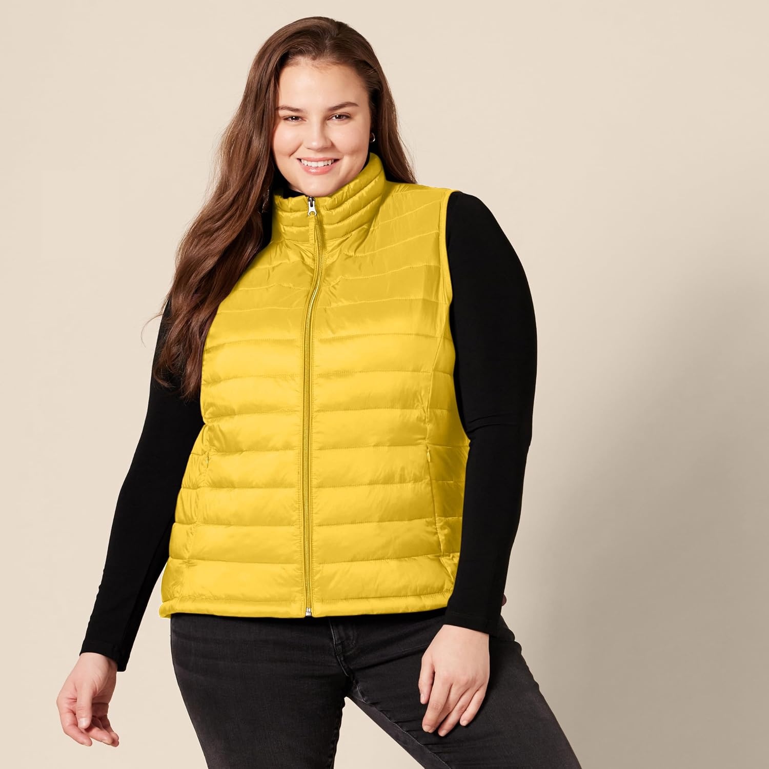 image:imageAmazon Essentials Womens Lightweight WaterResistant Packable Puffer VestYellow