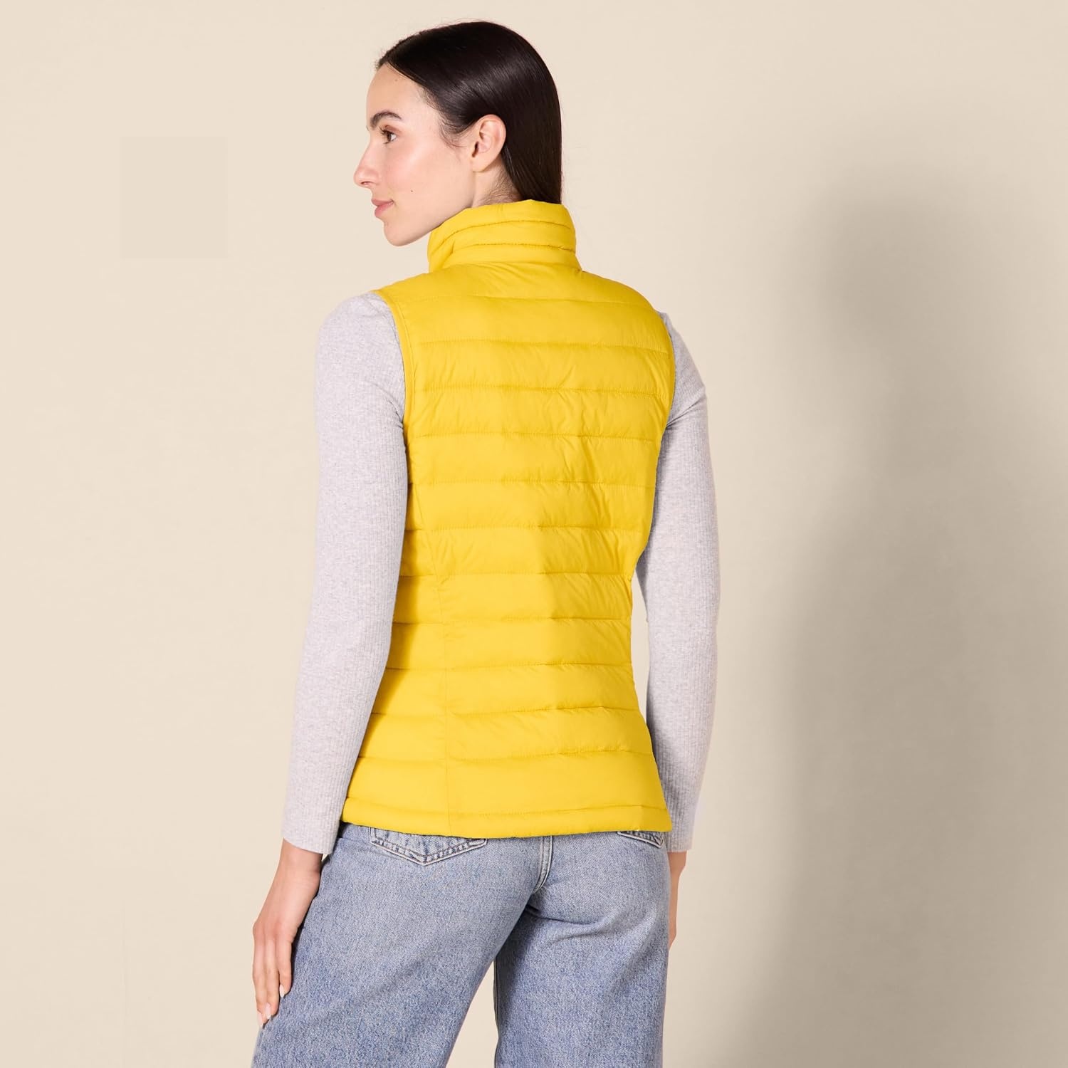 image:imageAmazon Essentials Womens Lightweight WaterResistant Packable Puffer VestYellow