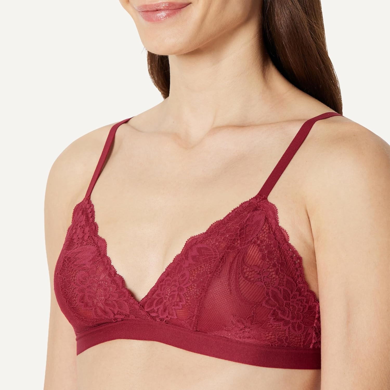image:imageAmazon Essentials Womens Stretch Galloon Lace Unlined Triangle Bra Wireless Pack of 2Soft Petal Burgundy