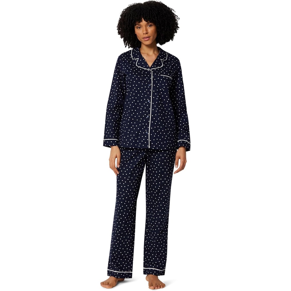 image:imageAmazon Essentials Womens Cotton Stretch Poplin Pajama Set Short Sleeve ButtonDown with ShortsNavy Ivory Dot