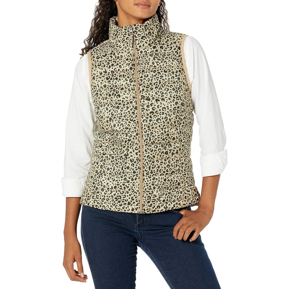 image:imageAmazon Essentials Womens Lightweight WaterResistant Packable Puffer VestLight Camel Leopard Print