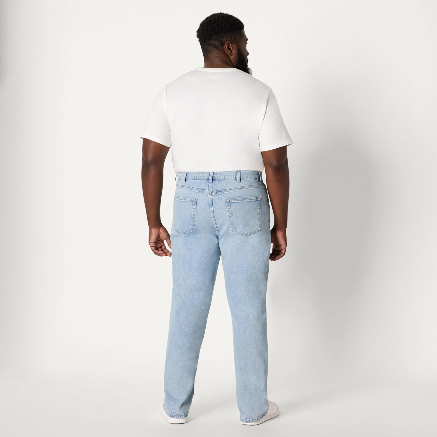 image:imageAmazon Essentials Mens RelaxedFit Heavyweight Rigid Jeans 5 Pocket StylingIced Light Wash