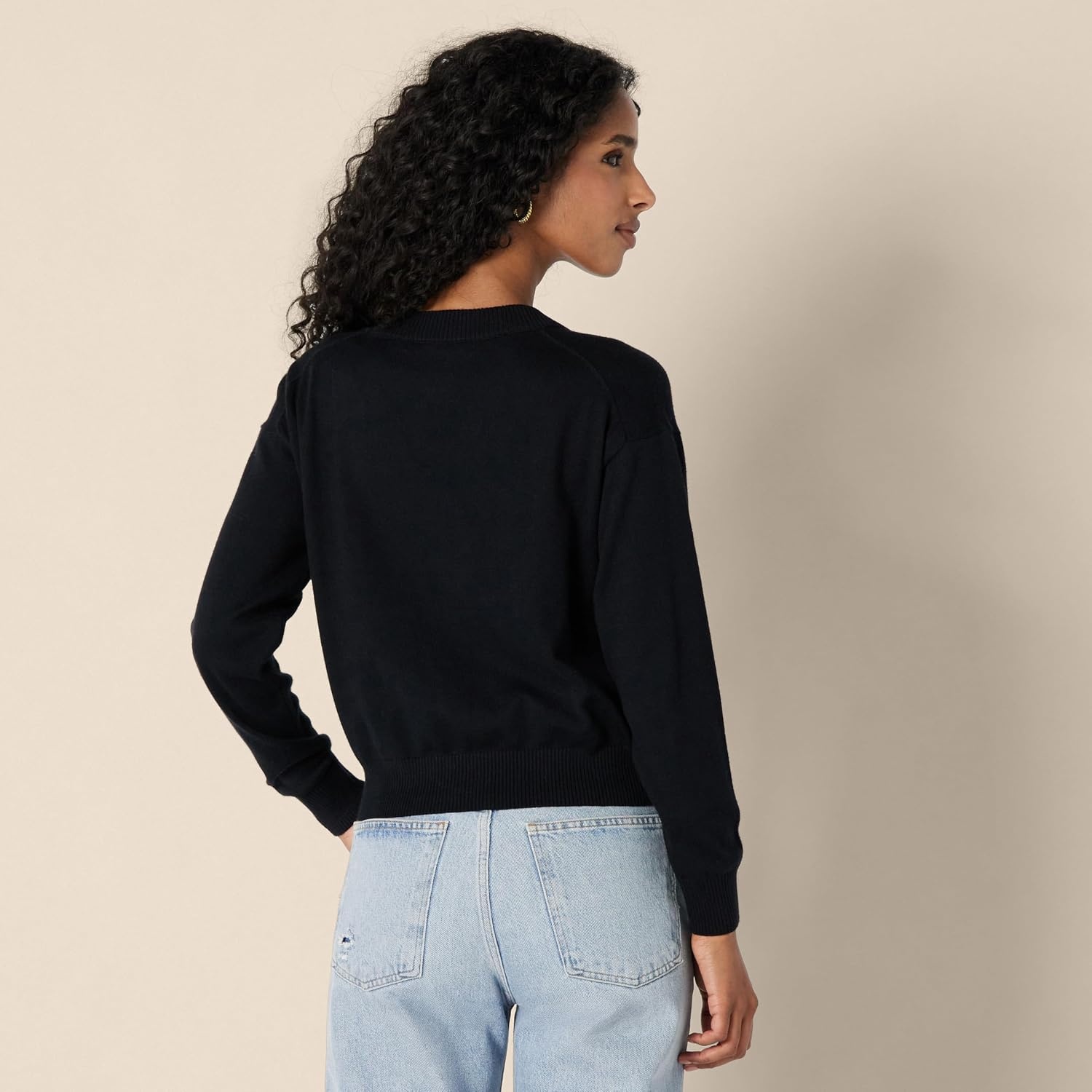 image:imageAmazon Essentials Womens RegularFit Lightweight LongSleeve VNeck Sweater Ribbed Cozy Soft Available in Plus SizeBlack