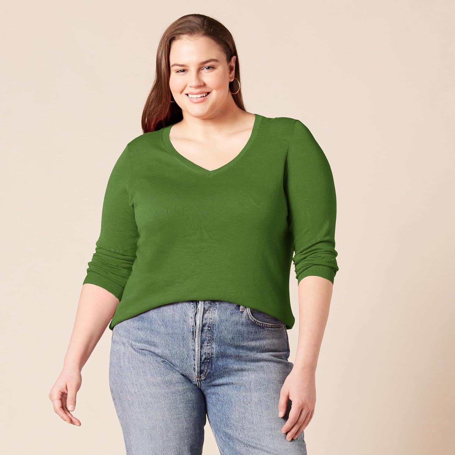 image:imageAmazon Essentials Womens RegularFit Lightweight LongSleeve VNeck Sweater Ribbed Cozy Soft Available in Plus SizeGreen