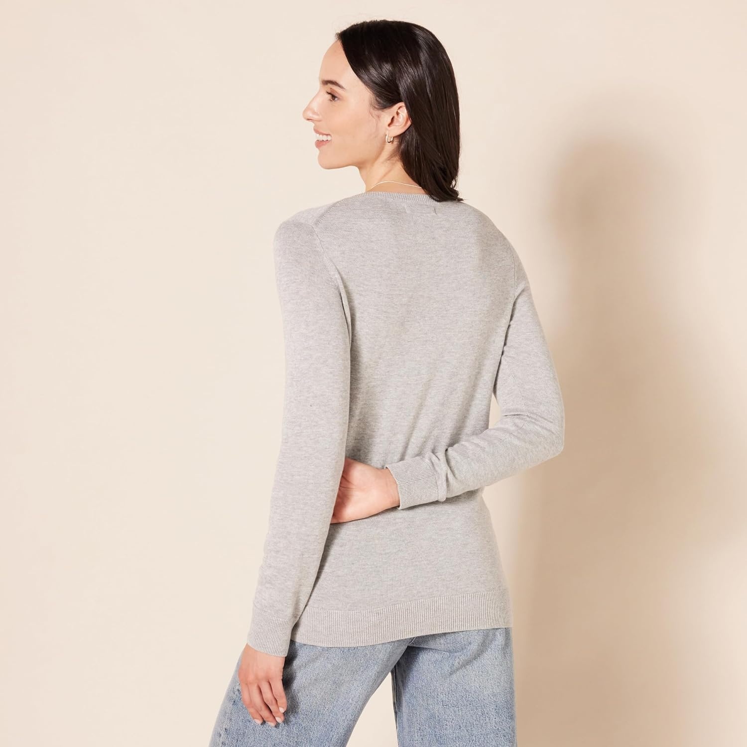 image:imageAmazon Essentials Womens RegularFit Lightweight LongSleeve VNeck Sweater Ribbed Cozy Soft Available in Plus SizeLight Grey Heather