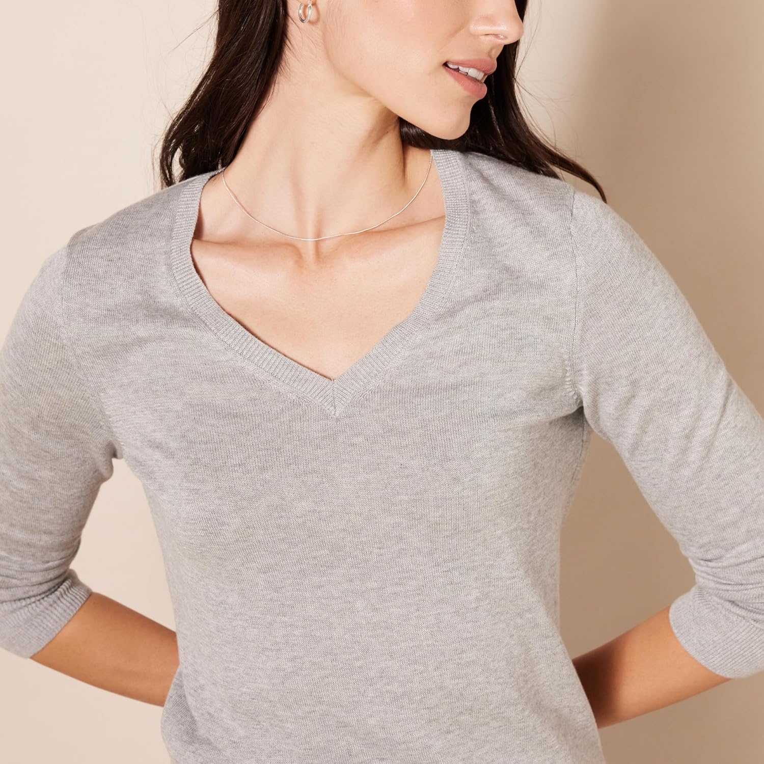 image:imageAmazon Essentials Womens RegularFit Lightweight LongSleeve VNeck Sweater Ribbed Cozy Soft Available in Plus SizeLight Grey Heather