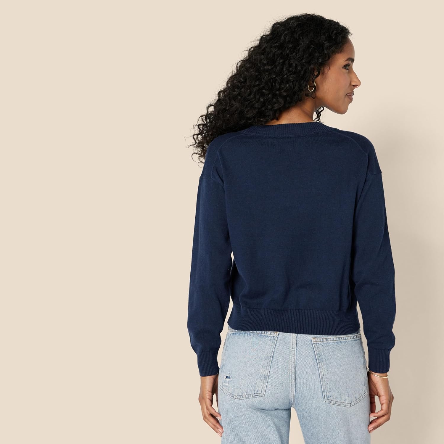 image:imageAmazon Essentials Womens RegularFit Lightweight LongSleeve VNeck Sweater Ribbed Cozy Soft Available in Plus SizeNavy