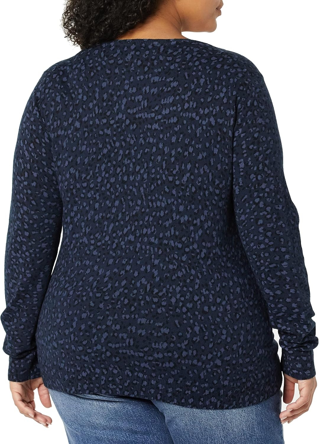 image:imageAmazon Essentials Womens RegularFit Lightweight LongSleeve VNeck Sweater Ribbed Cozy Soft Available in Plus SizeNavyBlack Textured Cheetah
