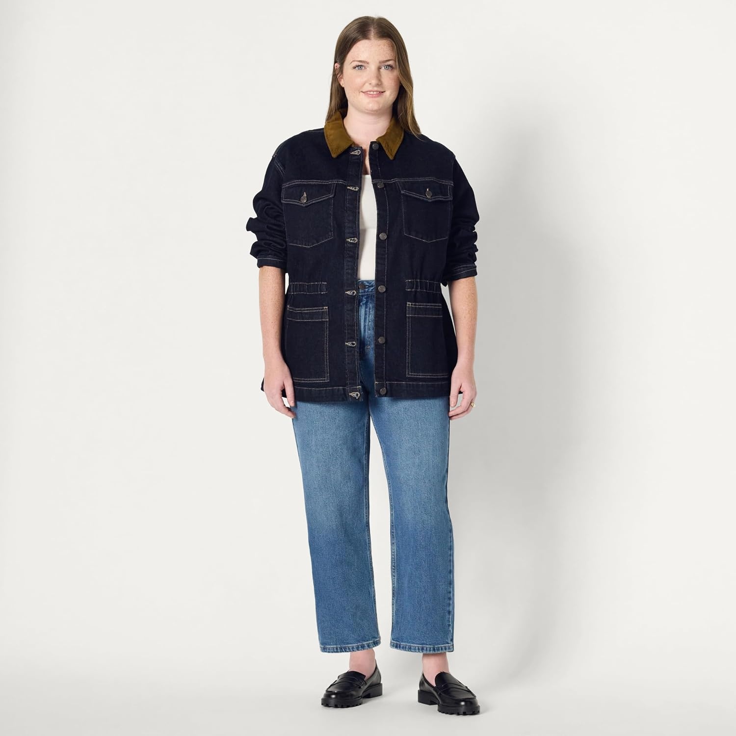 image:imageAmazon Essentials Womens RegularFit Low Stretch Denim Cinched Waist Barn Jacket with Corduroy Collar Chest PocketsRinse