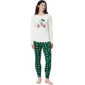 Amazon Essentials Disney | Marvel | Star Wars Women’s Snug-Fit Cotton Pajama Sleepwear Sets(Mickey Holiday)