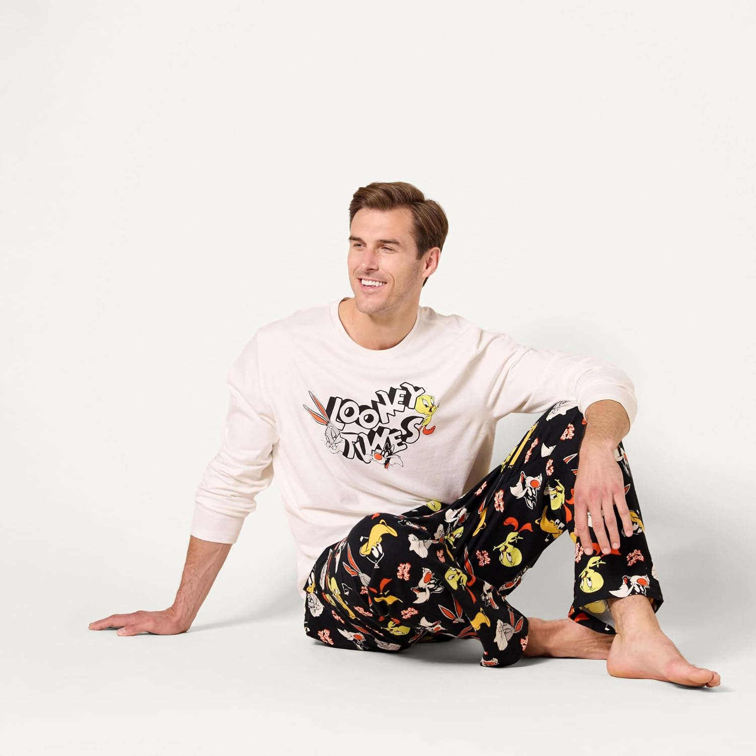 image:imageAmazon Essentials Mens 100 Cotton Flannel Pant and LongSleeve TShirt Pajama SetLooney Tunes Gang Mens