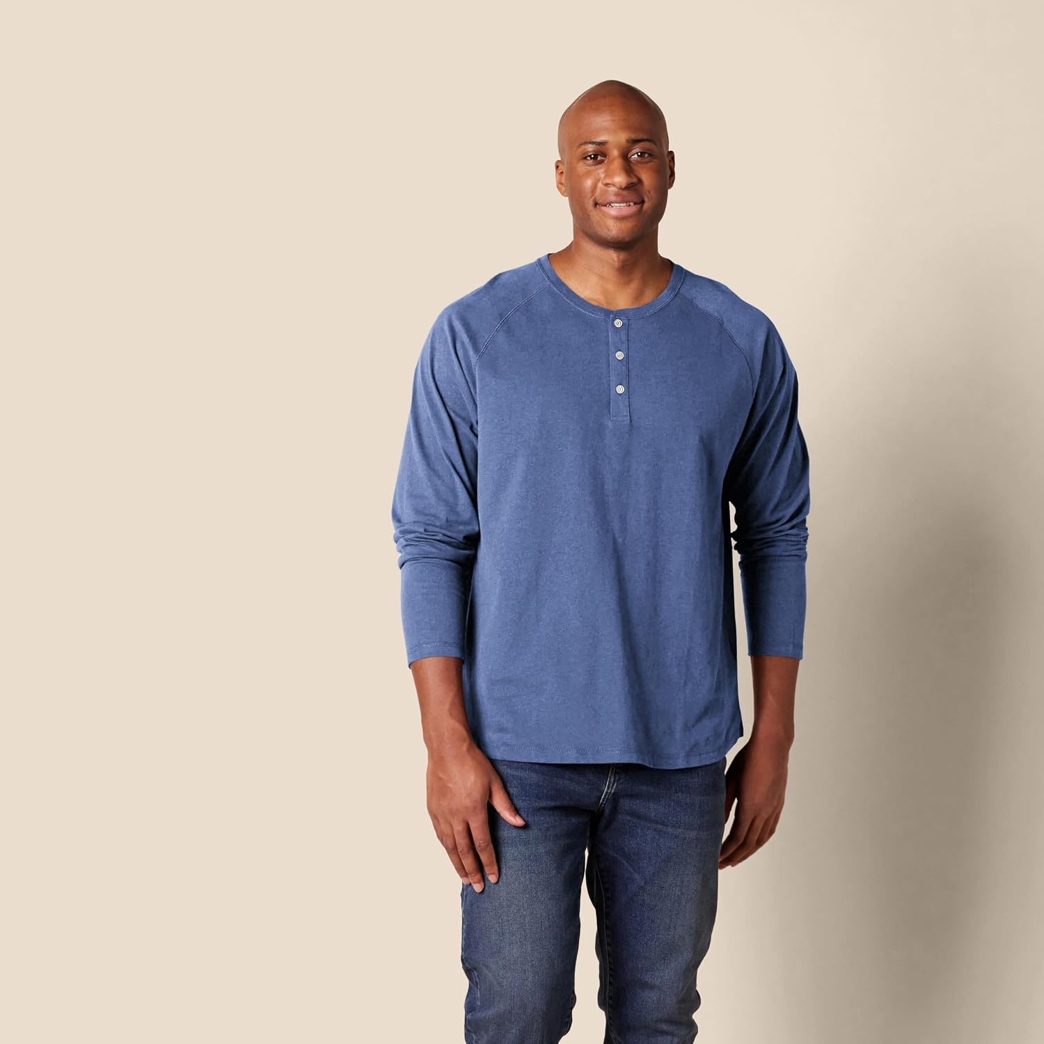 image:imageAmazon Essentials Mens Long Sleeve Henley Shirt for Men RegularFit Cotton Available in Big amp TallBlue Heather