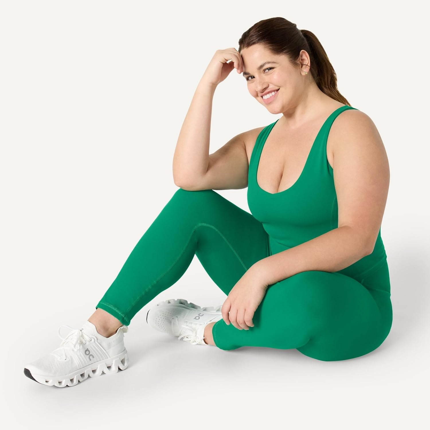 image:imageAmazon Essentials Womens Active FormFlex Buttery Soft Light Support Crop Tank with Bra Removable CupsEmerald Green