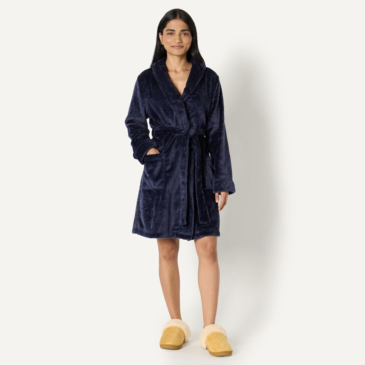 image:imageAmazon Essentials Womens Faux Fur Cozy SlippersTan