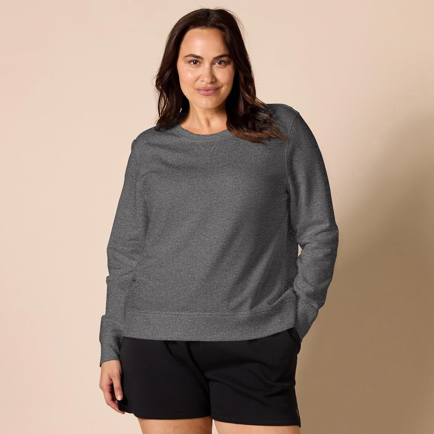 image:imageAmazon Essentials Womens Fleece Crewneck Long Sleeve Pullover Sweatshirt Available in Plus SizeCharcoal Heather