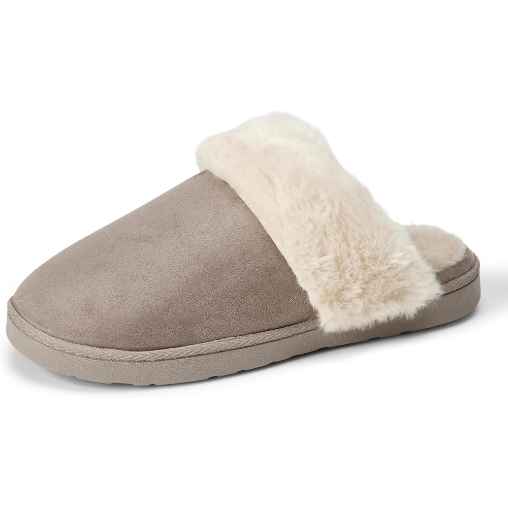 image:imageAmazon Essentials Womens Faux Fur Cozy SlippersGrey