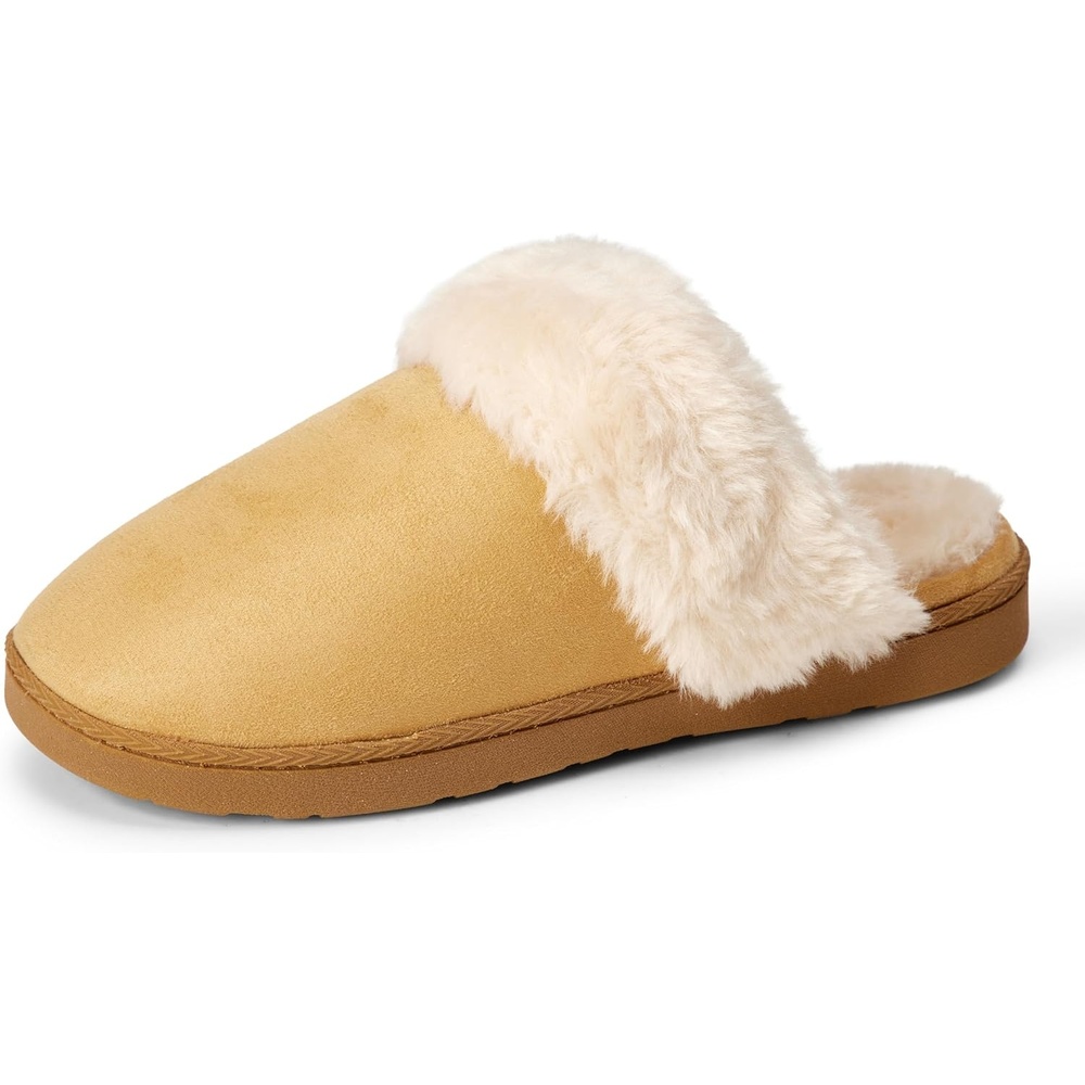 image:imageAmazon Essentials Womens Faux Fur Cozy SlippersTan