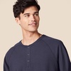 Amazon Essentials Men’s Long Sleeve Henley Shirt for Men, Regular-Fit, Cotton, Available in Big & Tall(Navy)