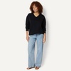 Amazon Essentials Women’s Oversized V-Neck Fleece Pullover Sweatshirt(Black)
