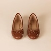 Amazon Essentials Women’s Round Toe Ballet Flats(Tan)
