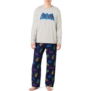 Amazon Essentials Men’s 100% Cotton Flannel Pant and Long-Sleeve T-Shirt Pajama Set(Batman Logo – Mens)