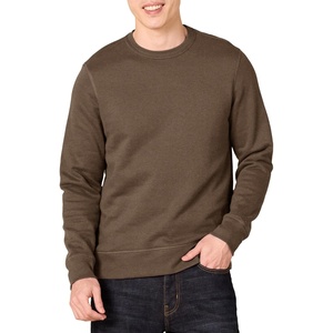 Amazon Essentials Men’s Crewneck Fleece Sweatshirt(Medium Brown)