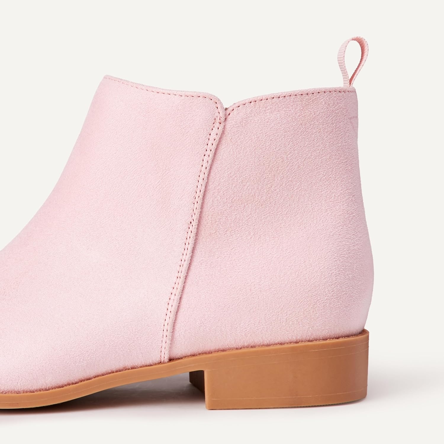 image:imageAmazon Essentials Girls Ankle Boots With ZipperPink Faux Suede