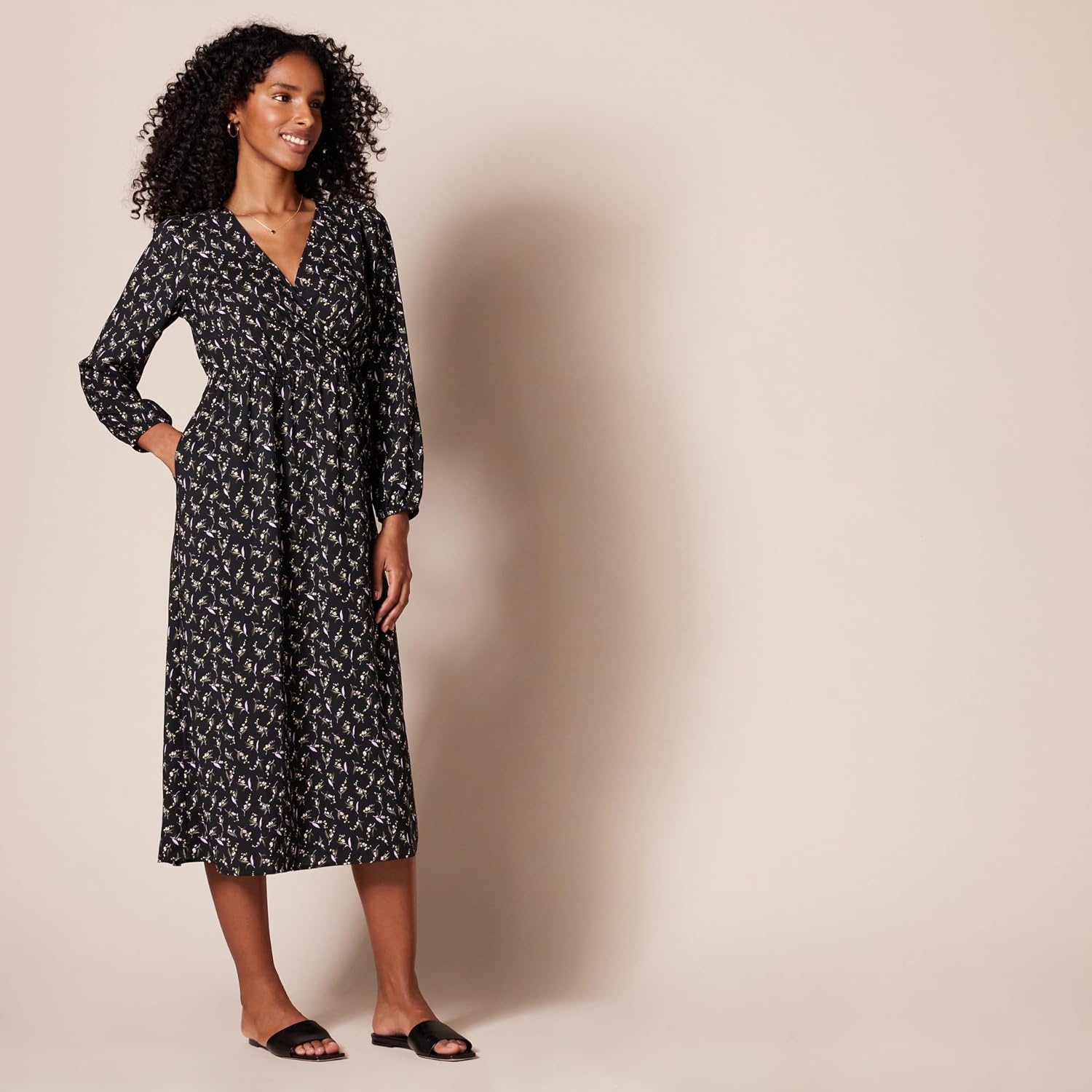 image:imageAmazon Essentials Womens Lightweight Georgette Long Sleeve VNeck Wrap Midi Dress Fit and FlareBlack Bouquet Floral