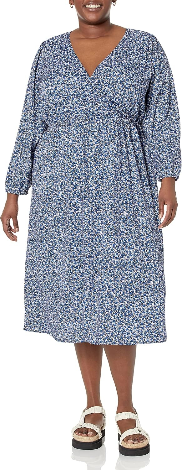 image:imageAmazon Essentials Womens Lightweight Georgette Long Sleeve VNeck Wrap Midi Dress Fit and FlareBlue Ditsy Floral