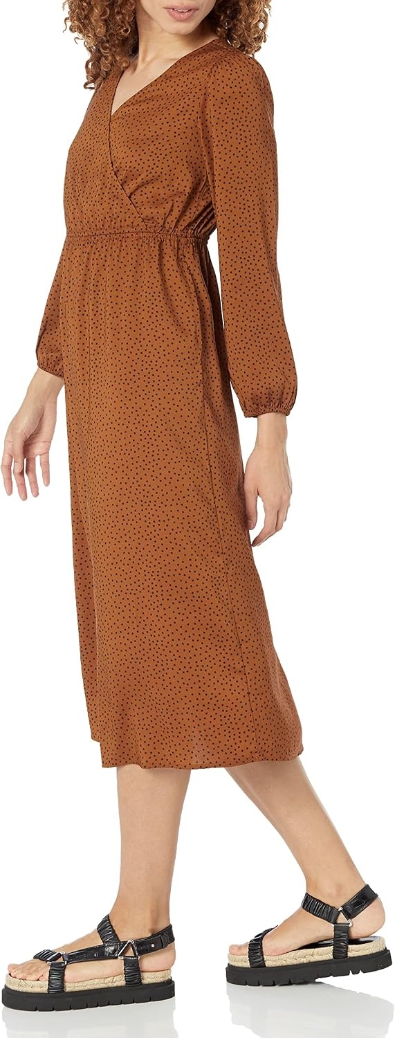 image:imageAmazon Essentials Womens Lightweight Georgette Long Sleeve VNeck Wrap Midi Dress Fit and FlareDark Chestnut Brown Diamond