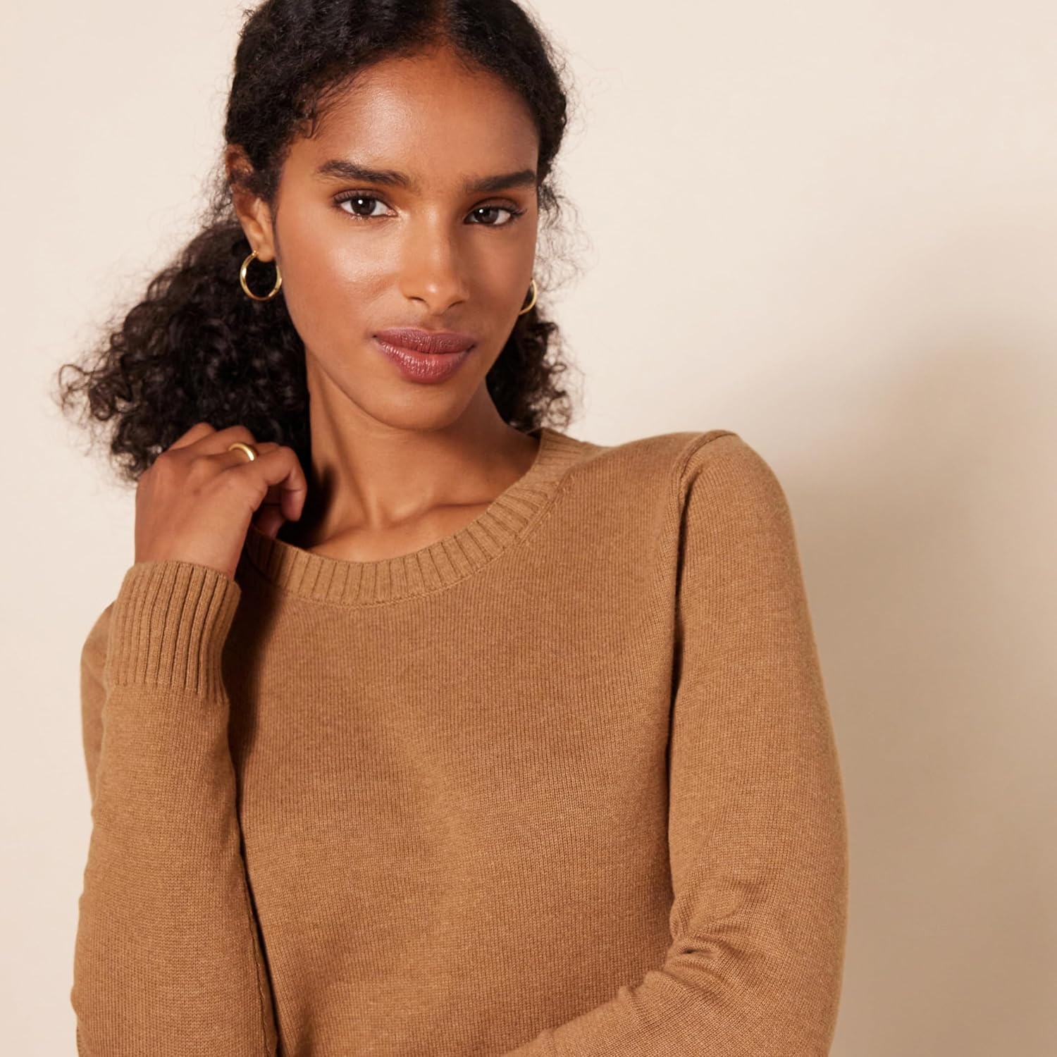 image:imageAmazon Essentials Womens Lightweight Soft Crewneck Sweater 100 Cotton Plus Size AvailableCamel Heather