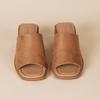 Amazon Essentials Women’s Block Heel Mule(Tan Faux Microsuede)