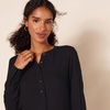 Amazon Essentials Women’s Long-Sleeve Relaxed Fit Popover Blouse, Collared Business Casual Work Shirt(Black)