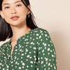 Amazon Essentials Women’s Long-Sleeve Relaxed Fit Popover Blouse, Collared Business Casual Work Shirt(Green Floral)