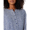 Amazon Essentials Women’s Long-Sleeve Relaxed Fit Popover Blouse, Collared Business Casual Work Shirt(Navy White Petal)