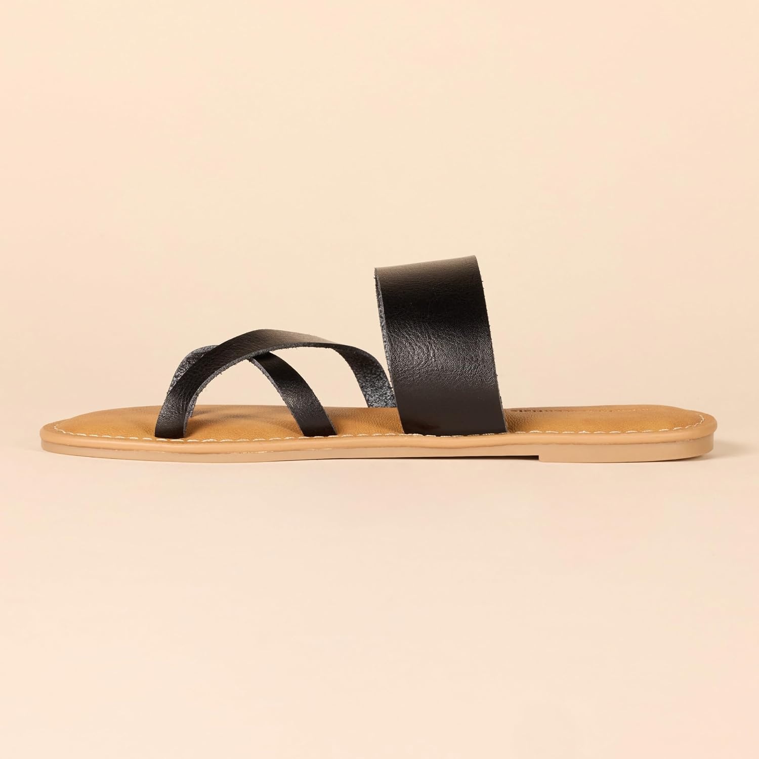 image:imageAmazon Essentials Womens One Band NonSlip Flip Flop SandalBlack
