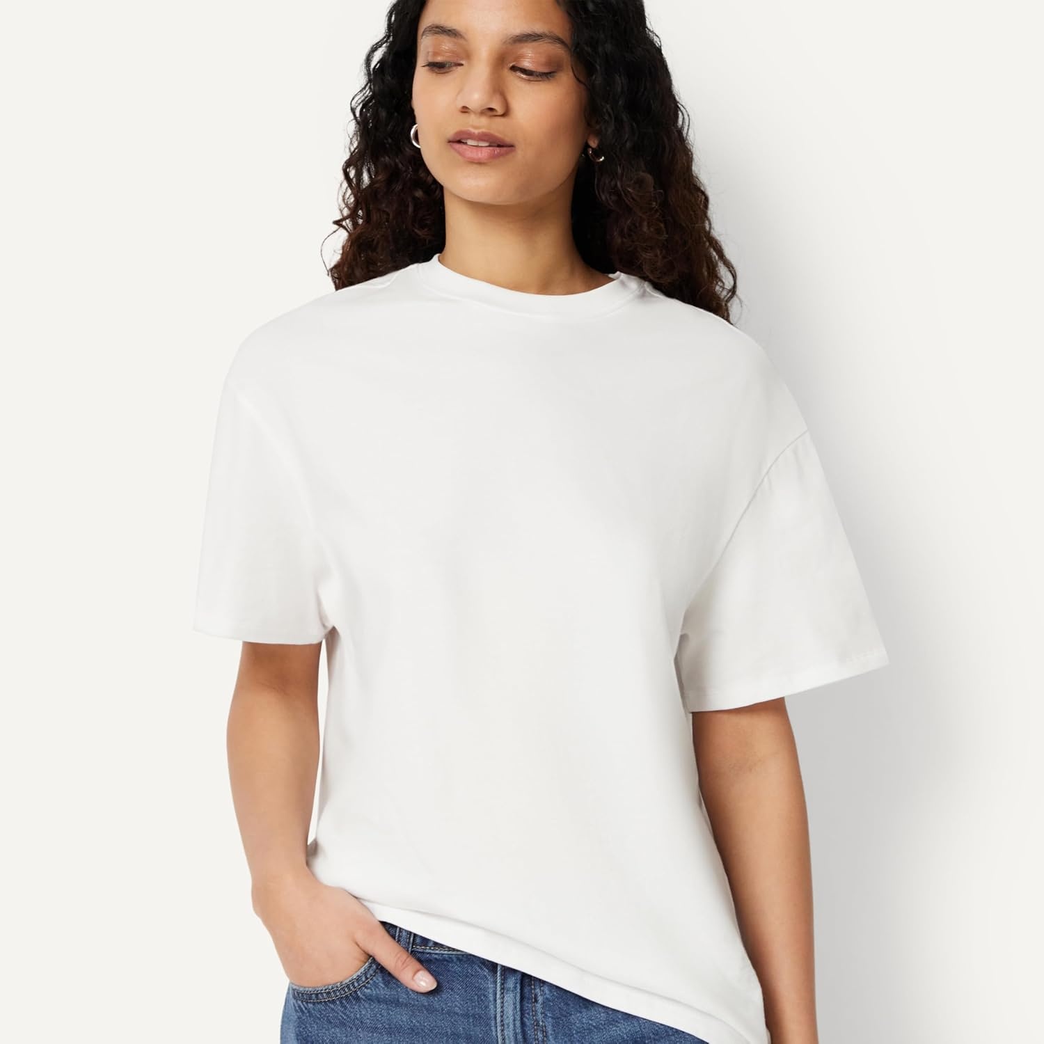 image:imageAmazon Essentials Womens Oversized TShirt Cotton SpanWhite