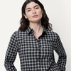 Amazon Essentials Women’s Regular-Fit Long-Sleeve Lightweight Cotton Brushed Flannel Shirt(Black Ivory Plaid)