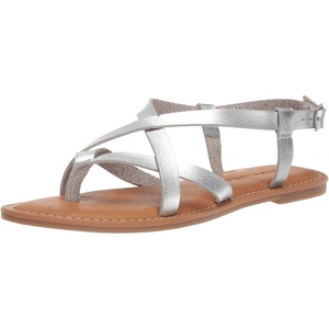 Amazon Essentials Women’s Casual Strappy Sandal(Silver)