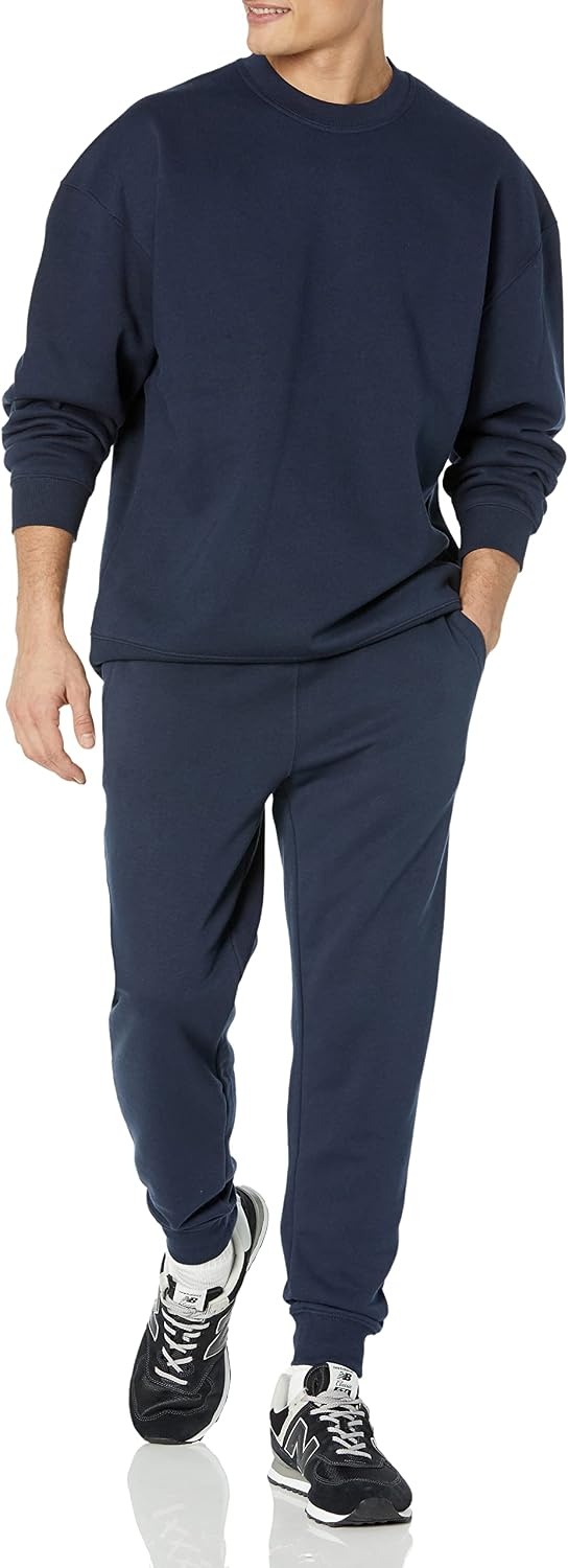 image:imageAmazon Essentials Mens OversizedFit Crewneck Sweatshirt Midweight Casual Available in Big amp TallNavy