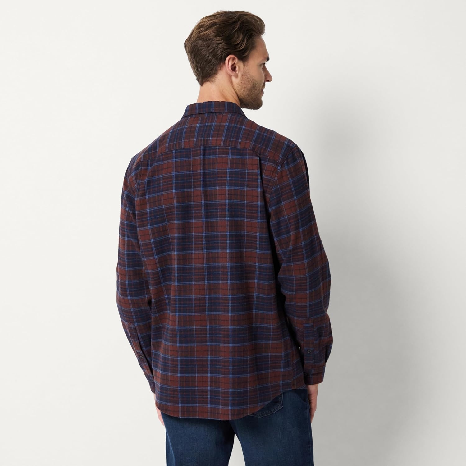 image:imageAmazon Essentials Mens RegularFit LongSleeve Flannel Casual Shirt TwoPocketNavy Chocolate Plaid