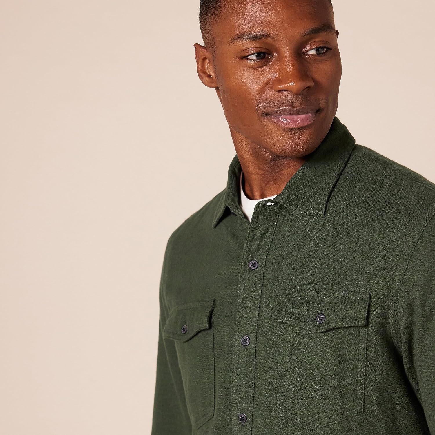 image:imageAmazon Essentials Mens SlimFit Flannel LongSleeve Button Down Shirt TwoPocket 100 Cotton PlaidOlive Heather