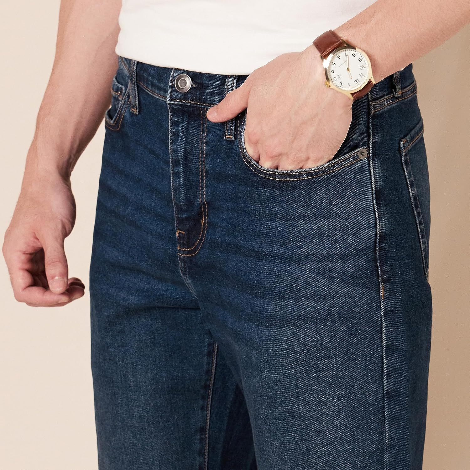 image:imageAmazon Essentials Mens StraightFit Stretch Jean LightStretch DenimDark Wash